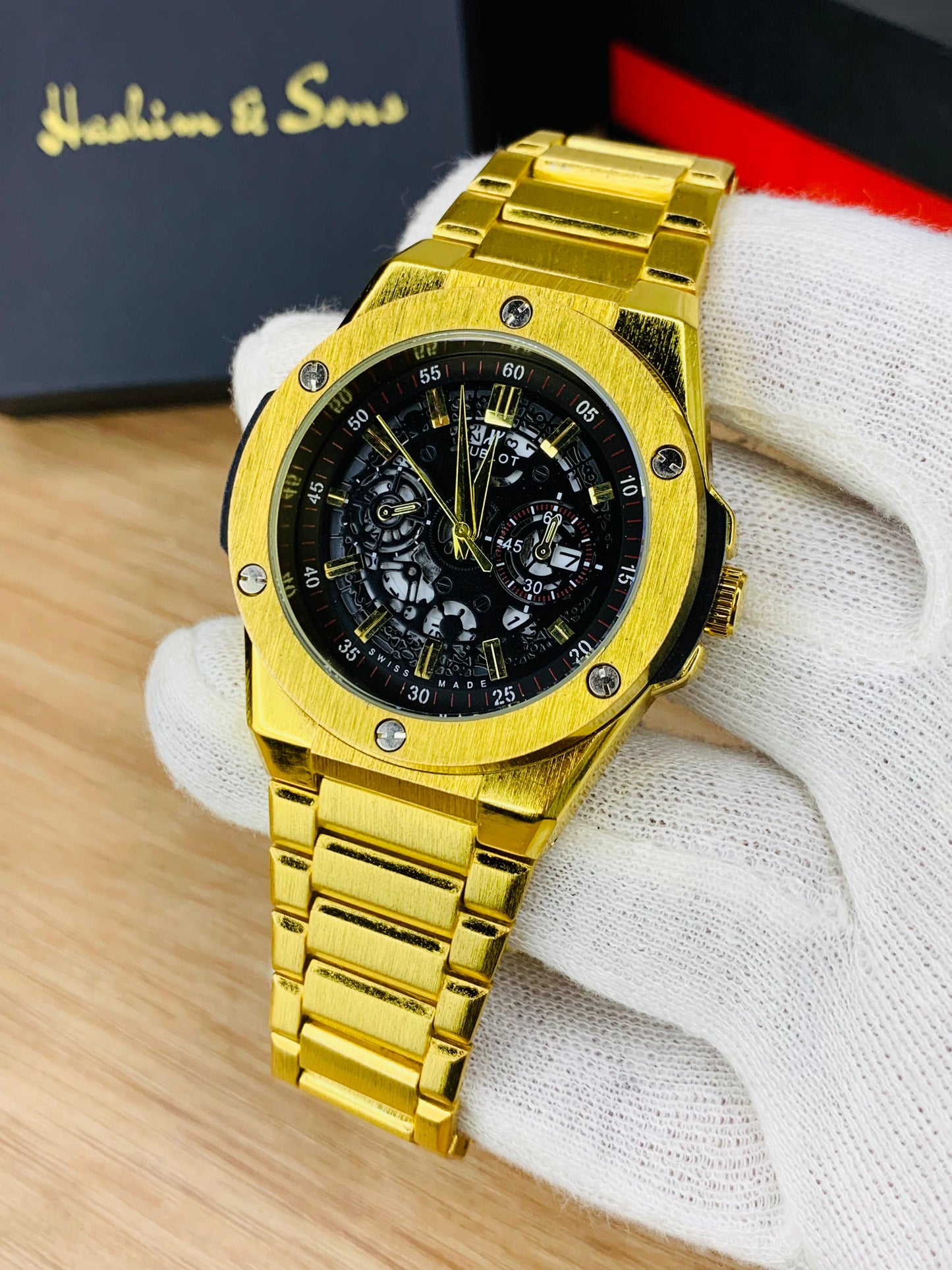 HB Quartz | Date Adjustment | (Gold)